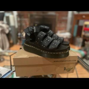 Brand new Clarissa ll Quad sandal